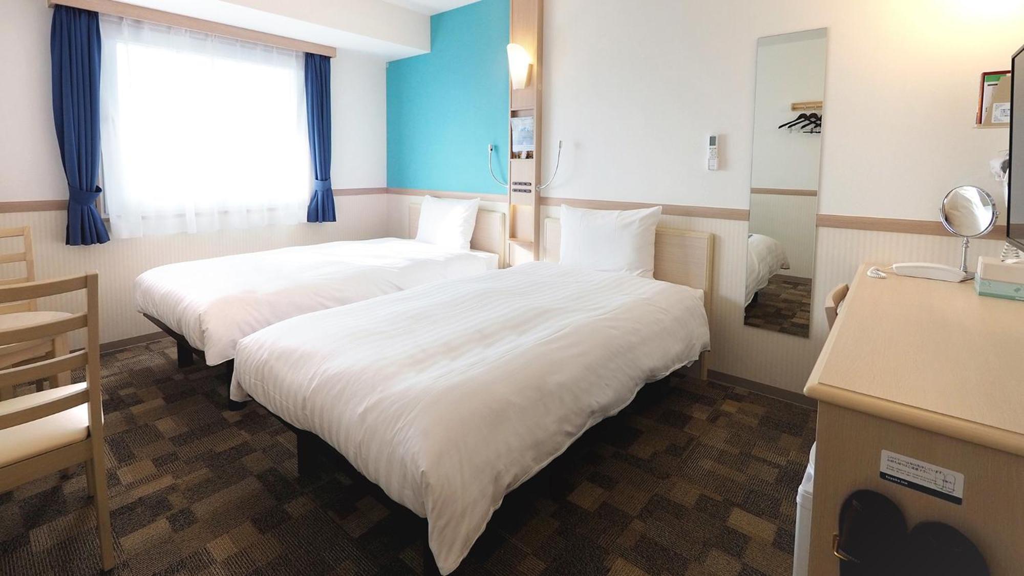 Toyoko Inn Iseshi Eki Buitenkant foto